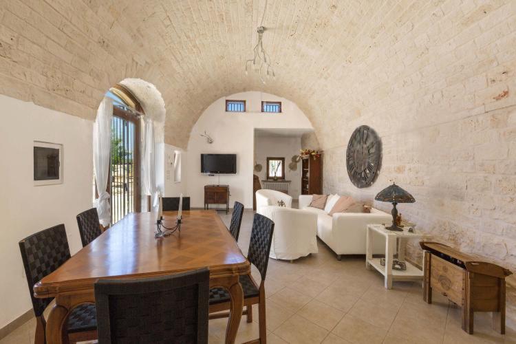 Antica Tenuta Dei Trulli By Qualitravel アルベロベッロ 部屋 写真